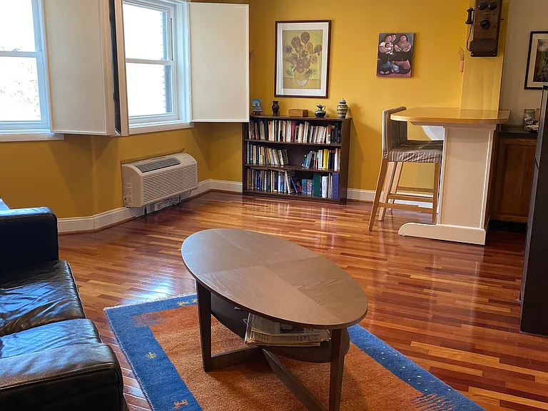 1801 Clydesdale Pl NW #722 — Photo 3