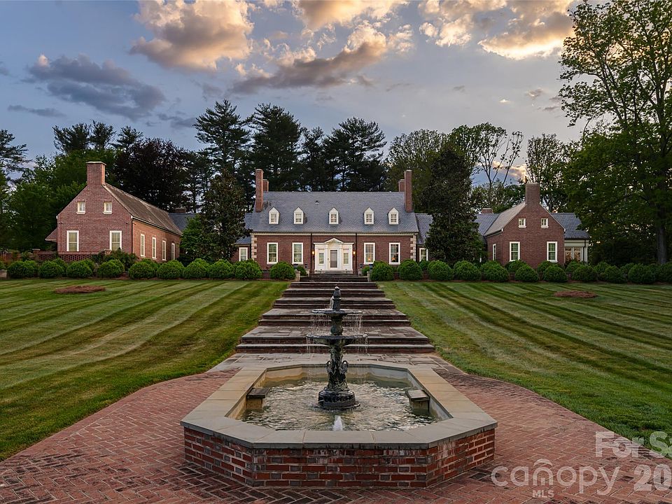 46th image of 324 Vanderbilt Rd