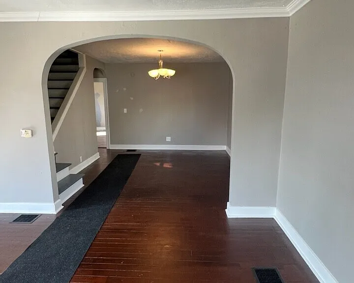 404 Osborn Ave — Photo 4
