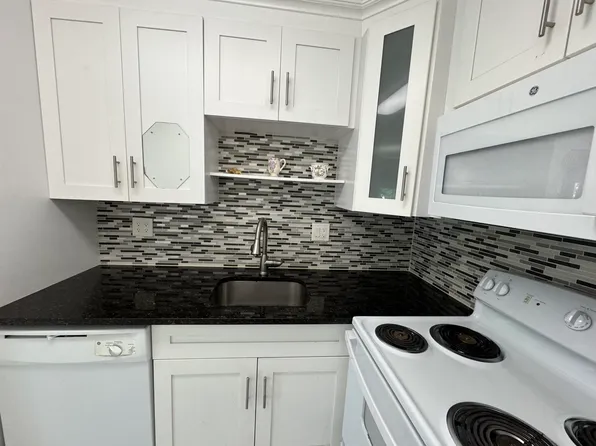 4990 E Sabal Palm Blvd, Fort Lauderdale, FL 33319