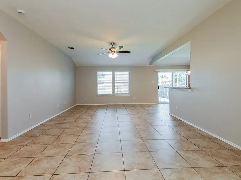9723 Checota Dr — Photo 3