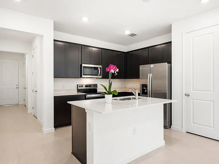 4315 Efendi Dr — Photo 8