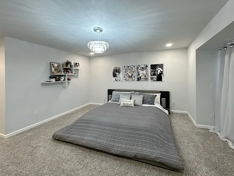 Master (Bedroom 4)