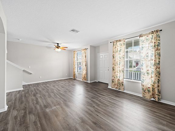 2nd image of 3416 Red Rock Dr