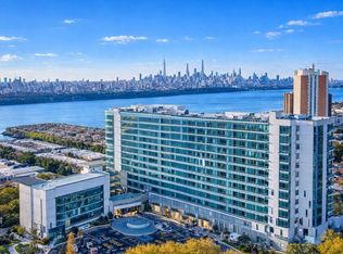 320 Adolphus Ave Unit 812, Cliffside Park, NJ