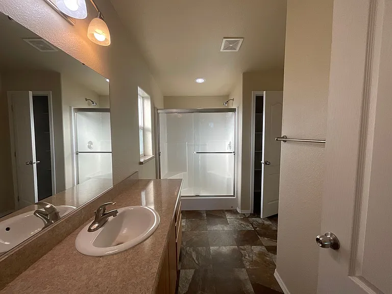 8477 Selder Rd — Photo 14
