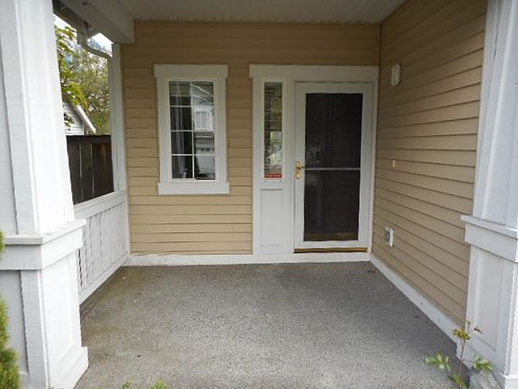 3rd image of 1806 61st St SE