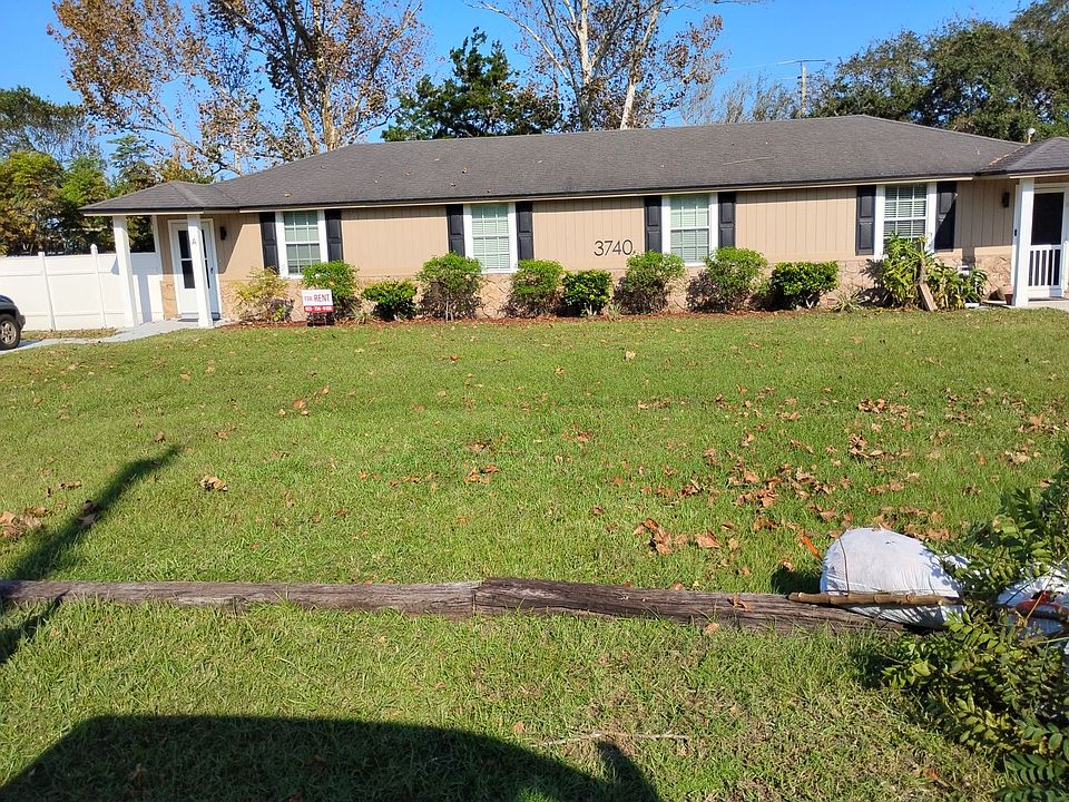1st image of 3740 Rosewood St #B