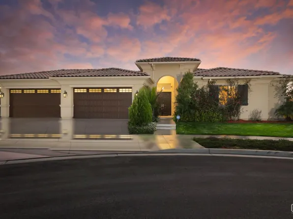 11501 Cloverfield Cir, Bakersfield, CA 93311