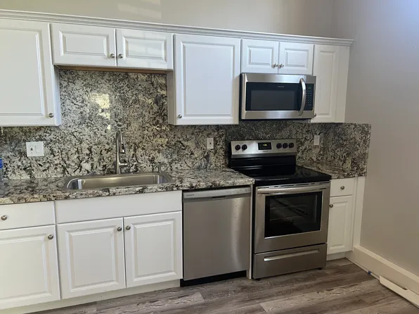 180 E Foothill Blvd #A, San Luis Obispo, CA 93405