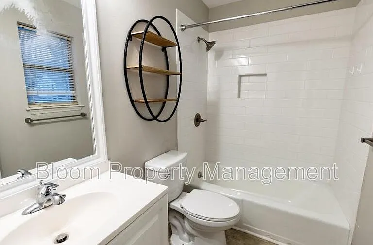 579 Travelers Blvd — Photo 11
