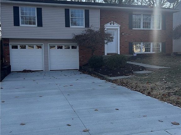 2nd image of 938 Southport Dr