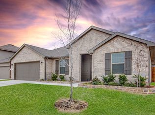 329 Conner Cir, Burleson, TX 76028