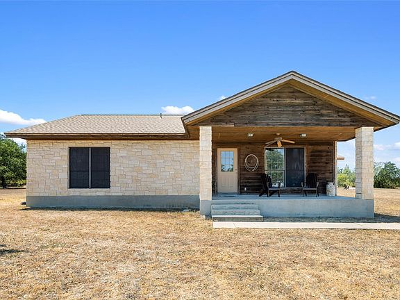 2nd image of 120 Craigen Rd