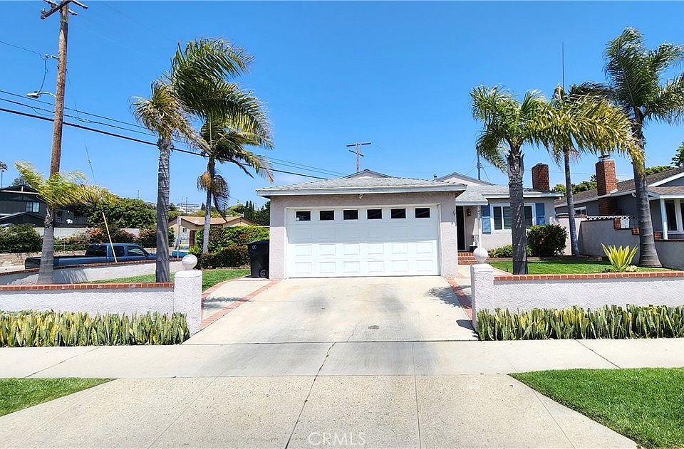 1st image of 4919 Louise Ave