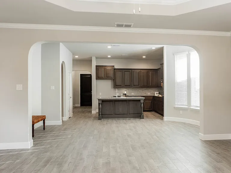 105 Crimson Sky Ct — Photo 3