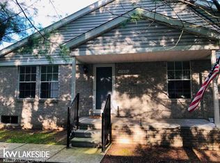 47051 Auburn Ct, Shelby Township, MI 48317