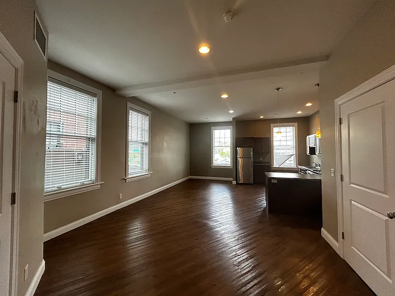 730 N Main St #201 — Photo 10