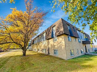 2001 23rd St S #104, Fargo, ND 58103