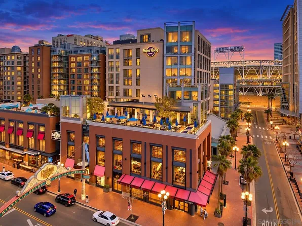 207 5th Ave #911, San Diego, CA 92101