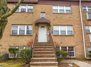 69 College Dr, Edison, NJ 08817