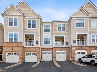 20385 Belmont Park Ter UNIT 117, Ashburn, VA 20147