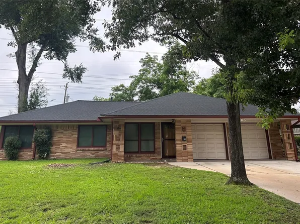 3815 Gardendale Dr, Houston, TX 77092