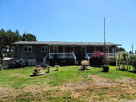 5th image of 1404 167th Ln