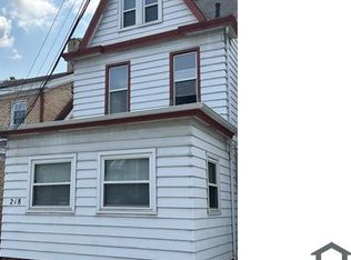 218 Poplargrove St APT 2, Pittsburgh, PA 15210