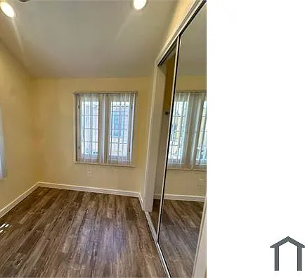2401 W 10th St #2403.5 — Photo 11