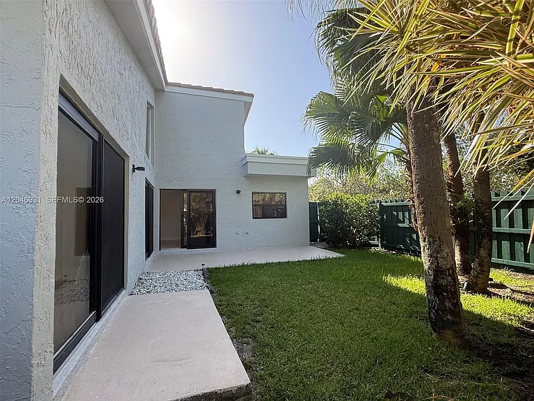 20910 Estada Ln #NA — Photo 10
