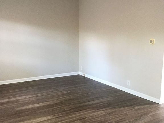 5th image of 1515 Lincolnshire Dr #346