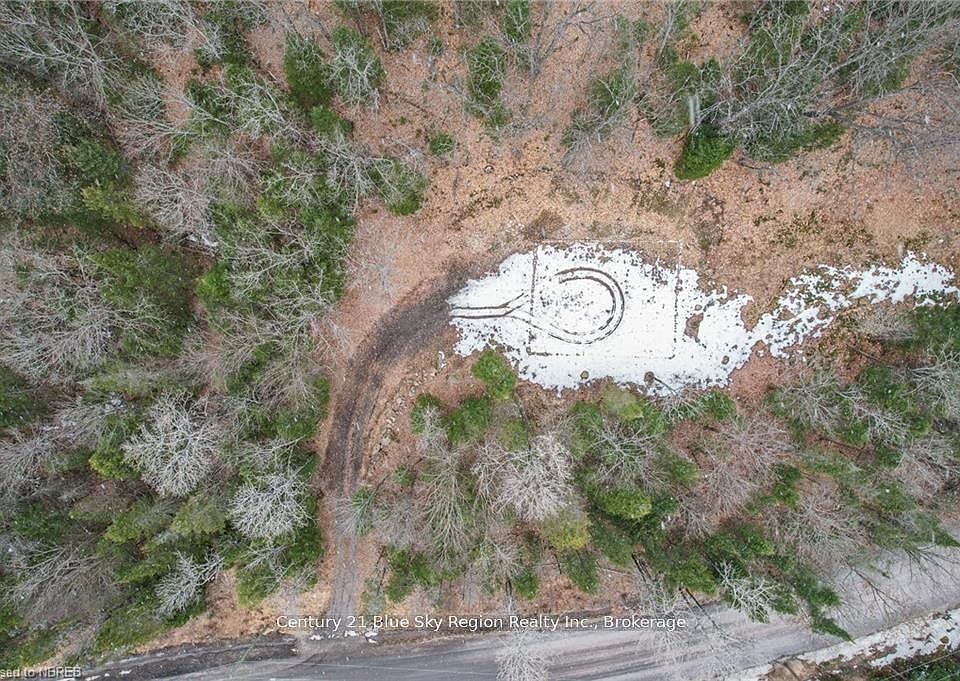 1st image of 750 Feronia Rd