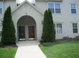 128 Hiddenwood Dr, Harrisburg, PA 17110