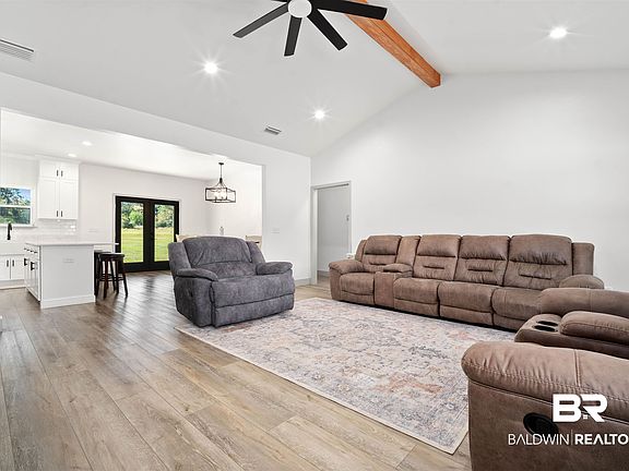 5th image of 12414 Raymond Melton Rd