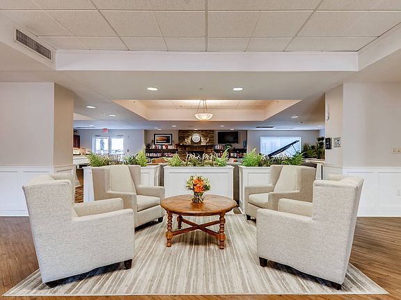 2nd image of 4555 NE 66th Ave APT 277