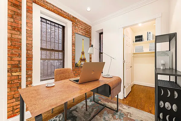 Rented by REAL New York | media 6