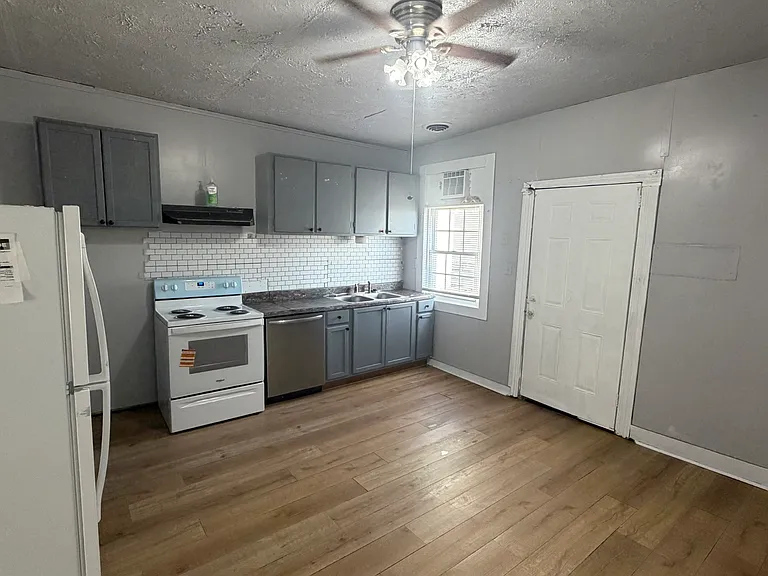 1108 Wyllie Ave — Photo 15