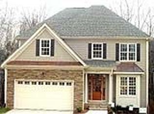 8402 Wheatstone Ln, Raleigh, NC 27613