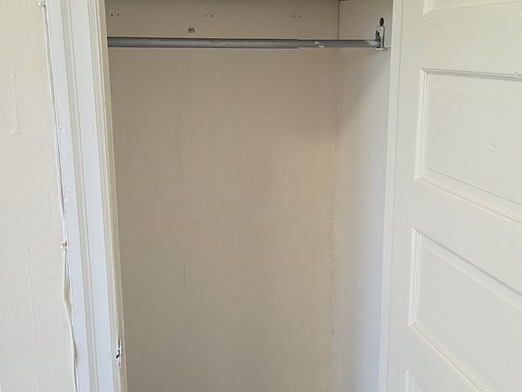 4th image of 217 N 35th St APT 2A