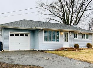 202 Teal Rd, Brick, NJ 08723