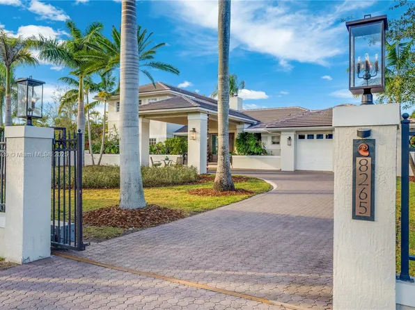 8265 SW 78th St, Coral Gables, FL 33143