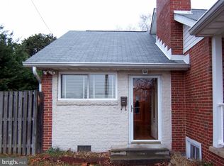 180 Lake Rd, Pasadena, MD 21122