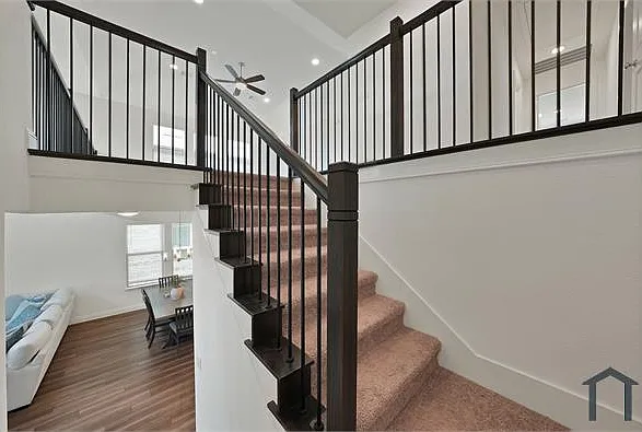 2701 Classical Dr — Photo 15