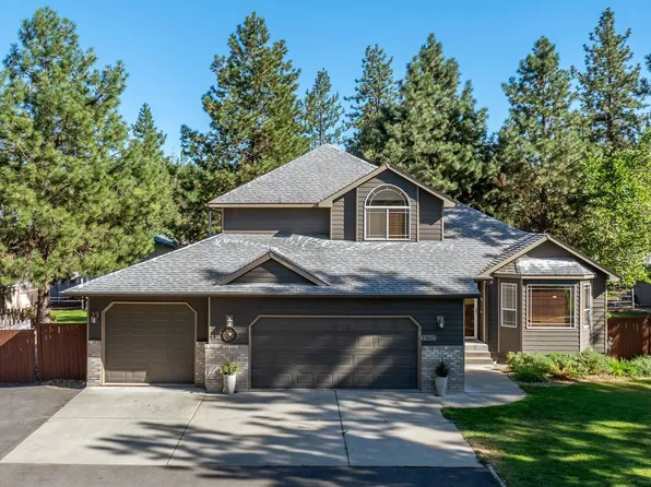 17617 N Sunnyvale Dr, Nine Mile Falls, WA 99026