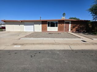 7376 E Eastview Dr, Tucson, AZ 85710
