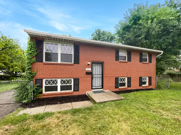 2670 Diane Pl, Columbus, OH 43207