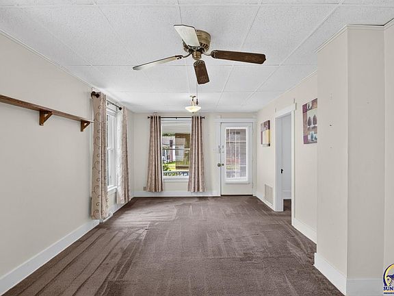 5th image of 530 NE Wilson Ave