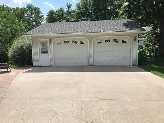 Two Car Detached Garage