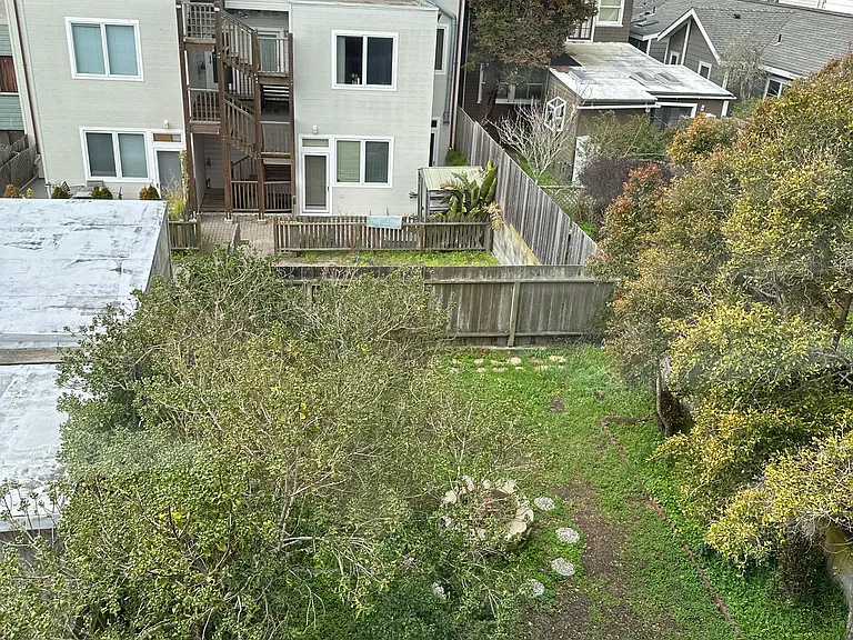41st Ave — Photo 7
